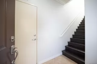 Photo #4: 230000693 Listing