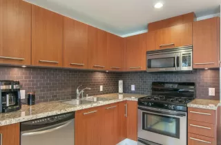 Photo #2: 230000697 Listing