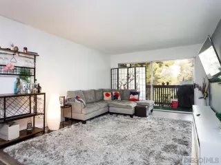 Photo #1: 230000704 Listing