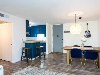 Photo #3: 230000704 Listing