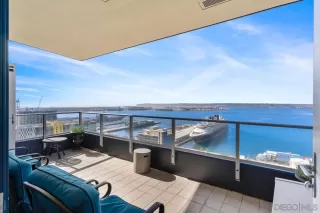 Photo #5: 230000705 Listing