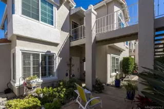 Photo #5: 230000749 Listing