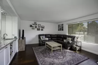 Photo #2: 230000757 Listing 