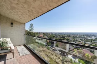 Photo #5: 230000758 Listing 