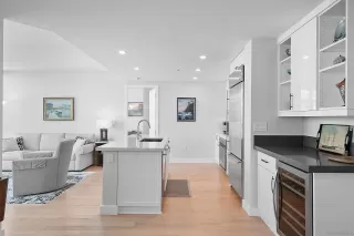Photo #6: 230000764 Listing 