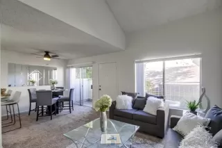 Photo #6: 230000769 Listing