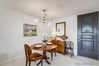 Photo #2: 230000811 Listing