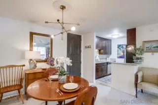 Photo #3: 230000811 Listing