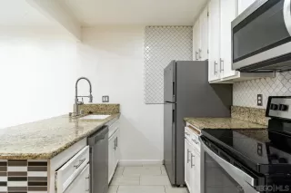 Photo #2: 230000828 Listing