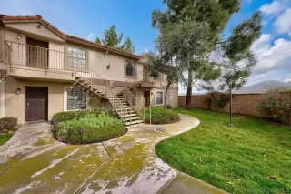 Photo #1: 230000851 Listing 