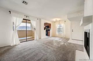 Photo #4: 230000851 Listing 