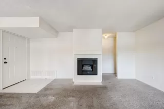 Photo #6: 230000851 Listing 