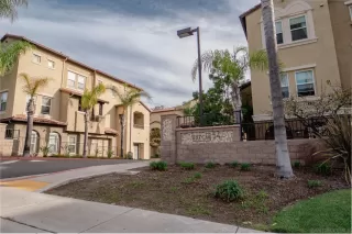 Photo #1: 230000858 Listing