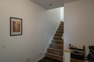 Photo #3: 230000858 Listing