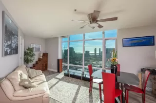 Photo #6: 230000860 Listing