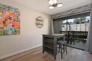 Photo #2: 230000903 Listing