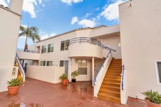 Photo #1: 230000918 Listing 