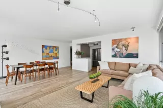 Photo #3: 230000934 Listing 