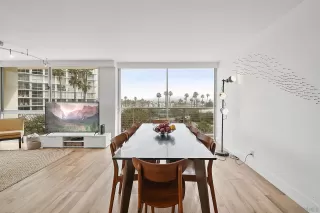 Photo #6: 230000934 Listing 