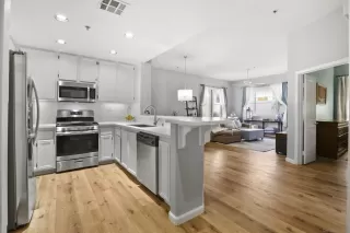 Photo #1: 230000945 Listing