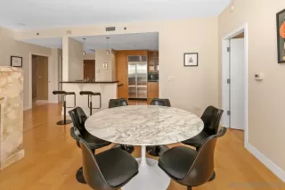 Photo #6: 230000952 Listing