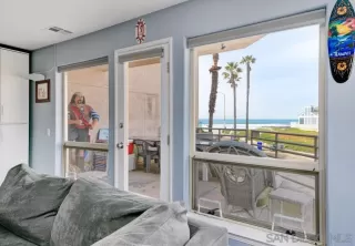 Photo #4: 230000965 Listing