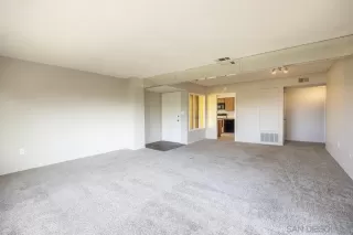 Photo #5: 230000977 Listing