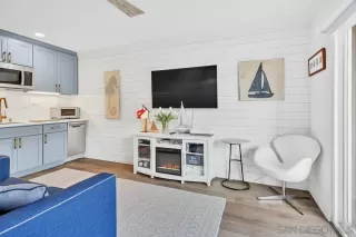 Photo #3: 230001051 Listing