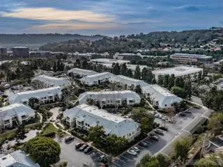 Photo #2: 230001053 Listing 