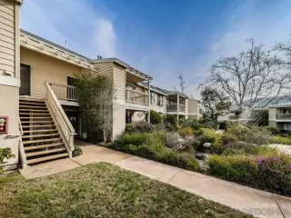 Photo #6: 230001053 Listing 