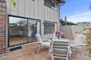 Photo #6: 230001057 Listing