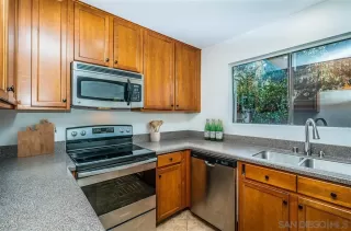 Photo #4: 230001066 Listing