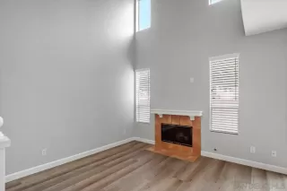 Photo #4: 230001091 Listing