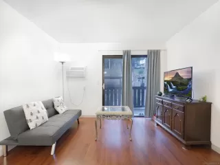 Photo #5: 230001110 Listing 