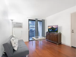 Photo #6: 230001110 Listing 