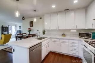 Photo #4: 230001119 Listing