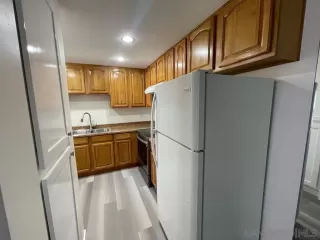 Photo #4: 230001123 Listing 