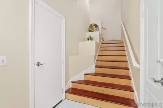 Photo #2: 230001130 Listing