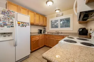 Photo #5: 230001131 Listing