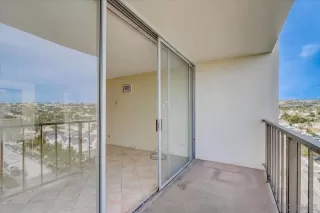 Photo #6: 230001133 Listing