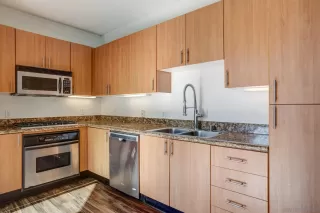 Photo #3: 230001158 Listing