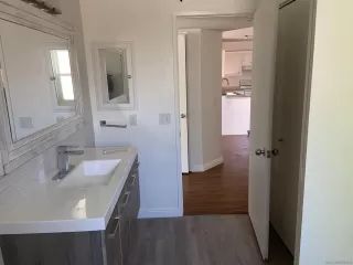 Photo #4: 230001175 Listing