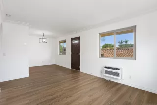 Photo #2: 230001202 Listing