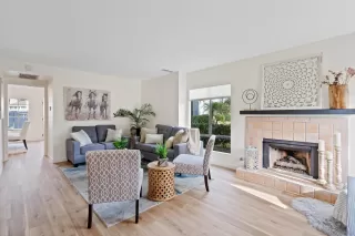 Photo #3: 230001210 Listing 