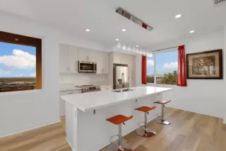 Photo #3: 230001277 Listing 