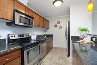 Photo #3: 230001278 Listing