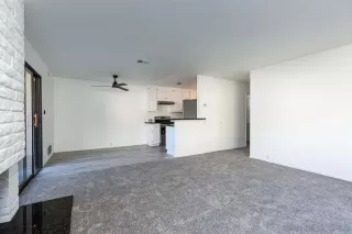 Photo #2: 230001307 Listing