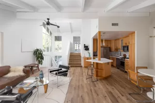 Photo #2: 230001310 Listing