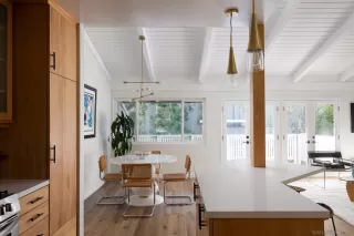 Photo #6: 230001310 Listing