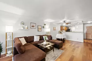 Photo #3: 230001320 Listing